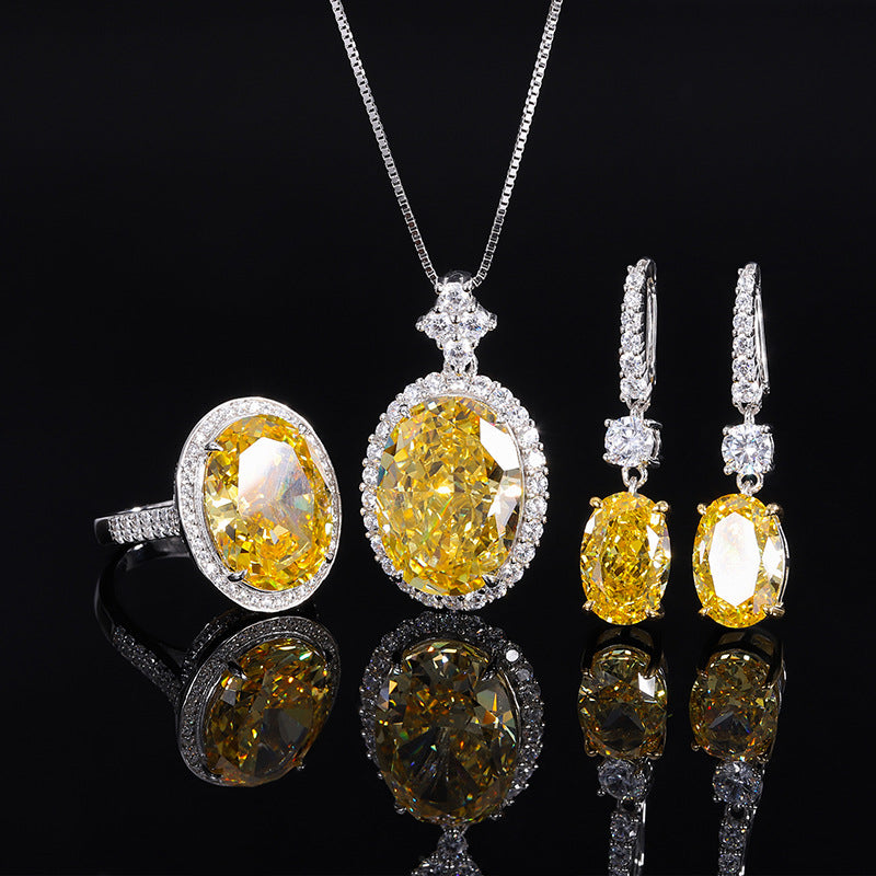 Buy 1 Get 3🔥🔥Yellow Diamond Halo Pendant Necklace