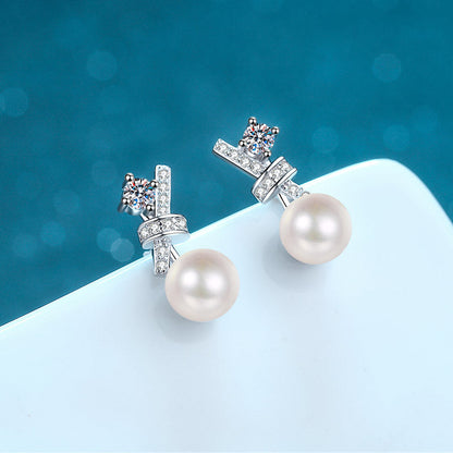 Freshwater Cultured Pearl Stud Earrings With Moissanite