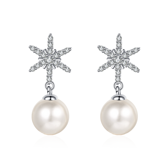 Freshwater Cultured Pearl Stud Earrings With Moissanite