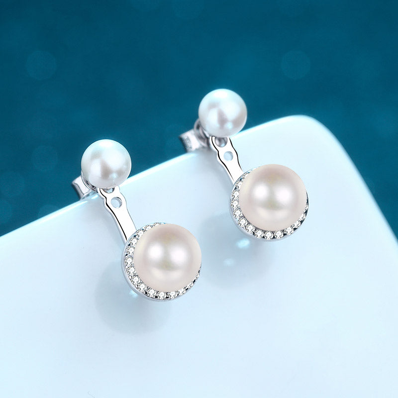 Freshwater Cultured Pearl Stud Earring Moissanite