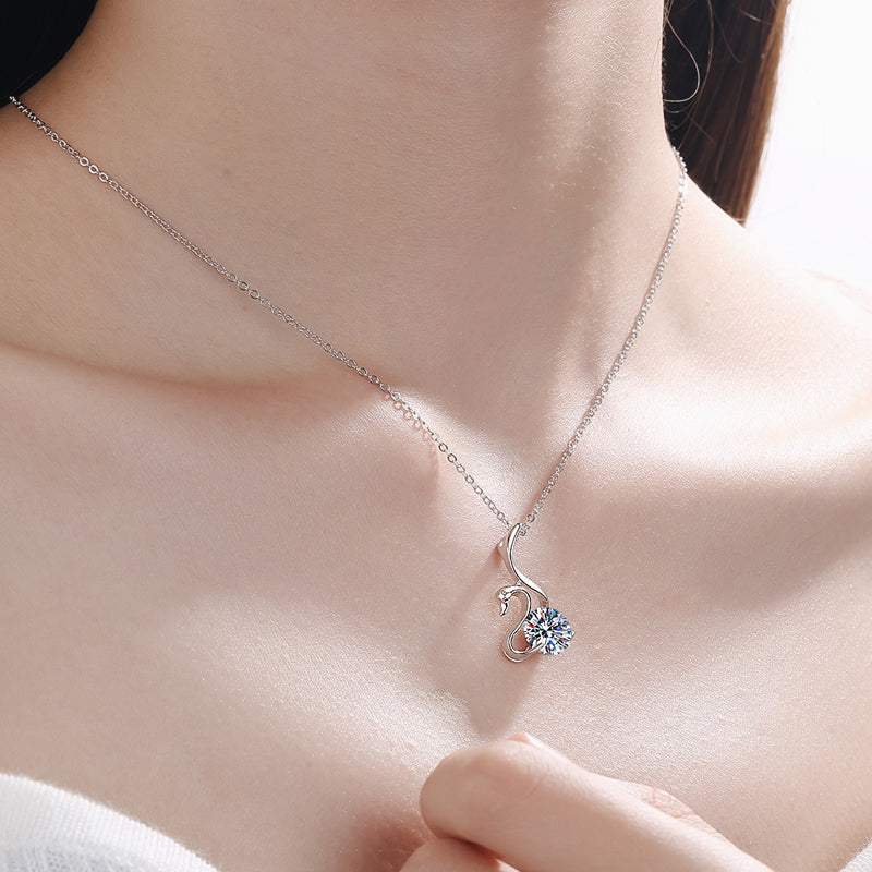 White Gold Moissanite Pendant Necklace Jewelry