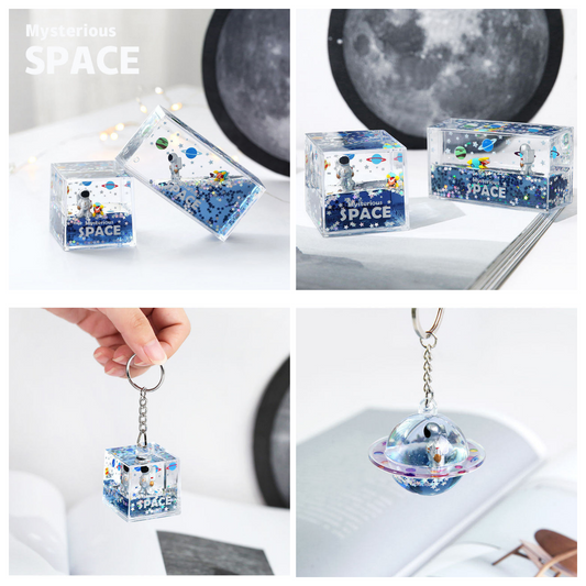 Astronaut liquid quicksand floating ornament